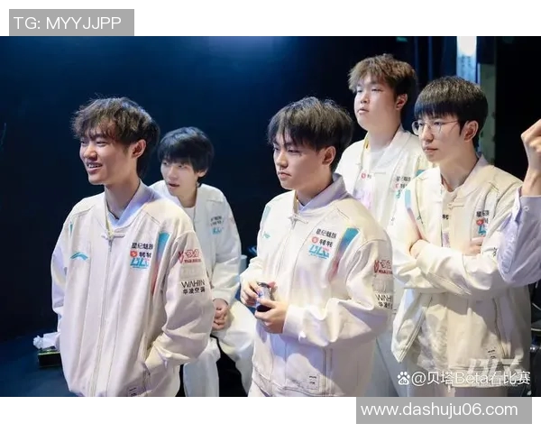 职业联赛特别报道：探寻JDG战队的荣耀与奋斗之路